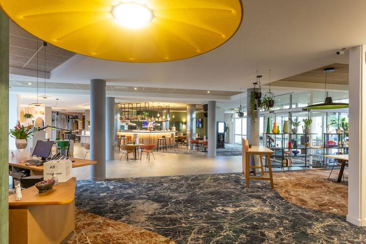 Hotel Interior 2 of 108