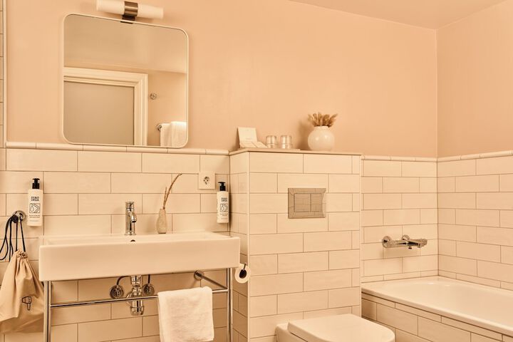 Clean Restrooms