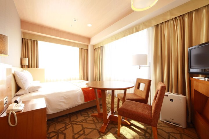 Room 15 of 79