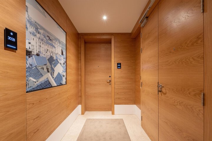 Room 30 of 140