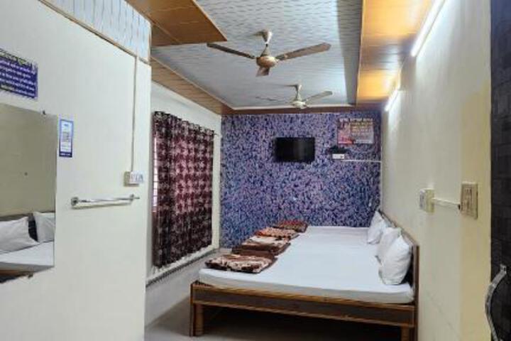 General 7 of 11
