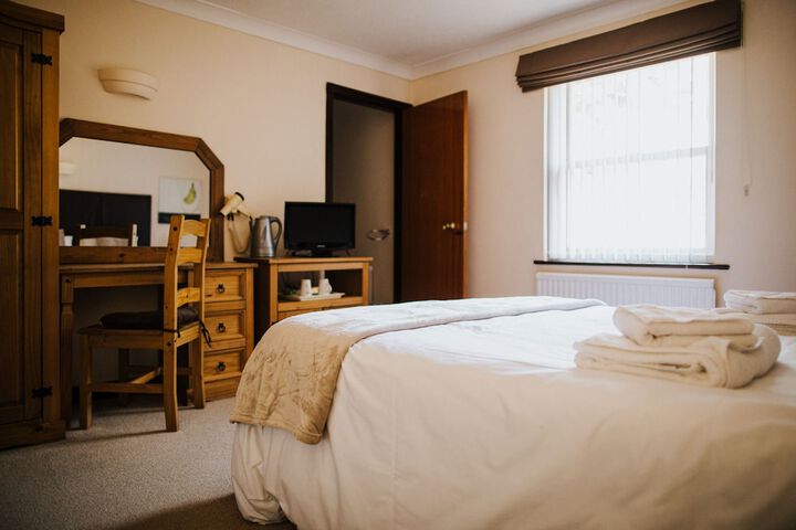 Room 7 of 37