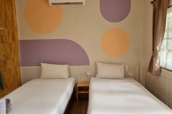 Room 12 of 45