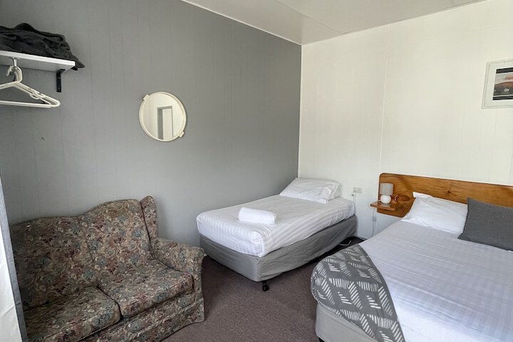 Room 27 of 55