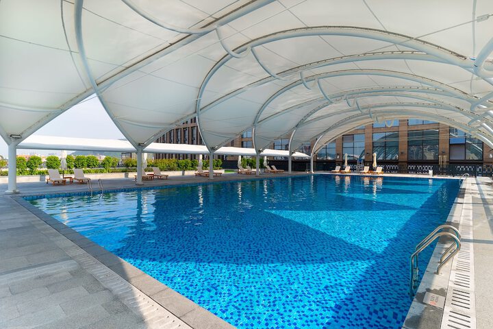 Pool 53 of 90