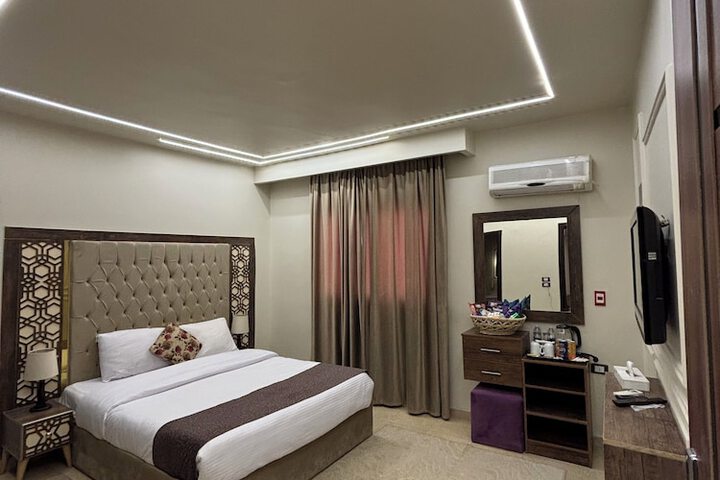 Room 46 of 110