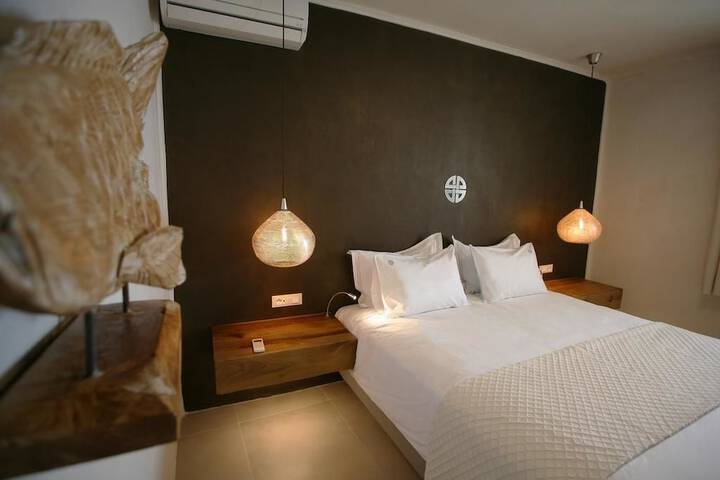 Room 11 of 62