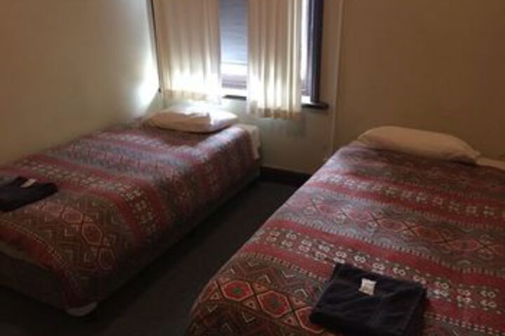 Room 7 of 20