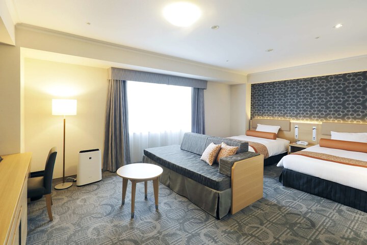 Room 26 of 78