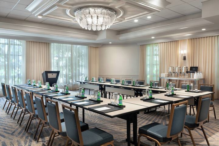 Meeting facility