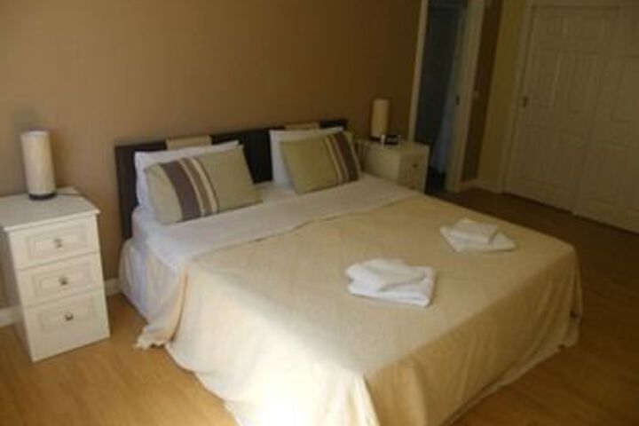 Room 20 of 32
