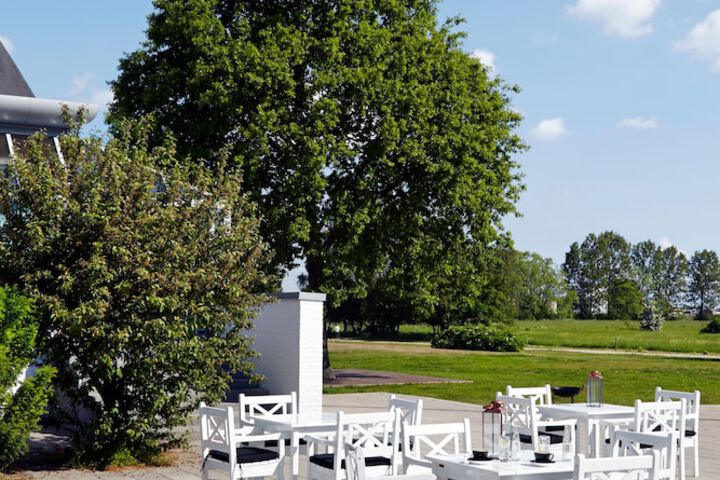 Terrace/Patio 66 of 74