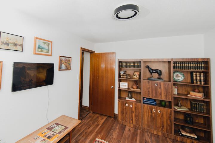Room 11 of 30