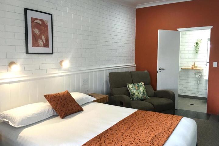 Image of Gin Gin Village Motor Inn Motel QLD