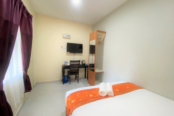 Room 25 of 59
