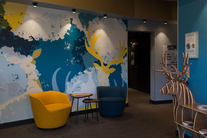 Lobby sitting area