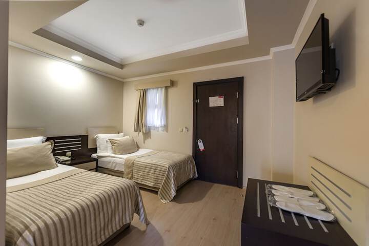 Room 20 of 113