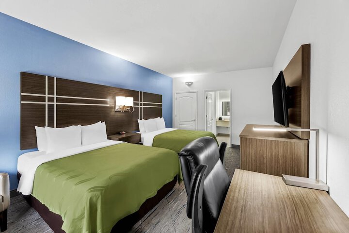 Room 20 of 55
