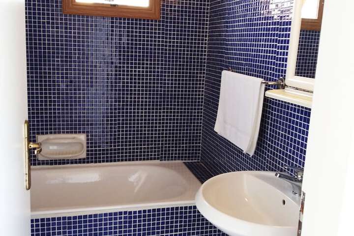 Room 7 of 15