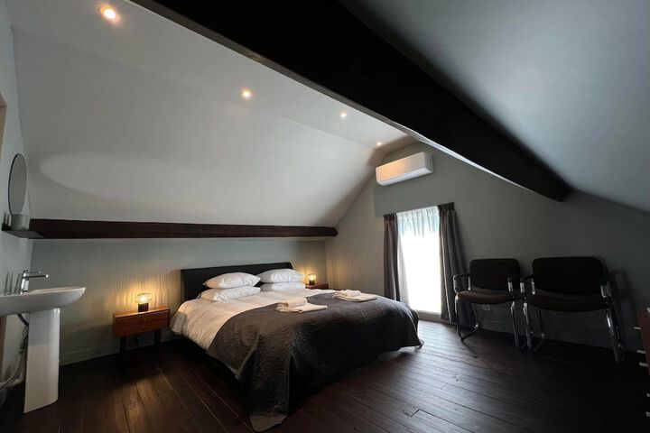 Room 14 of 56