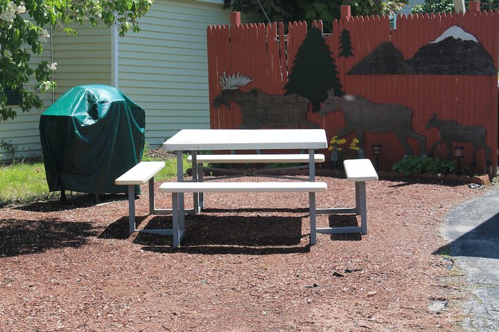 Property Grounds 52 of 55