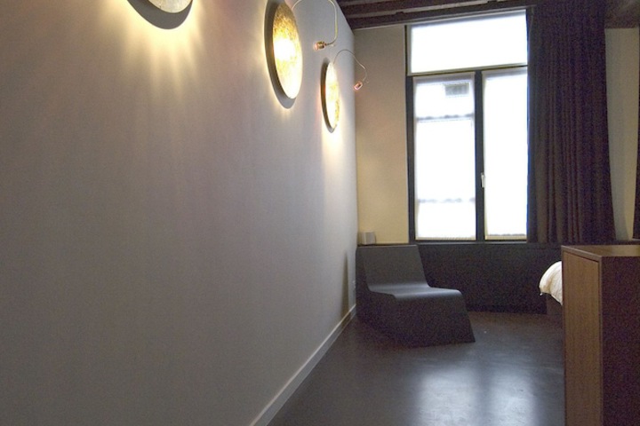 Room 12 of 61