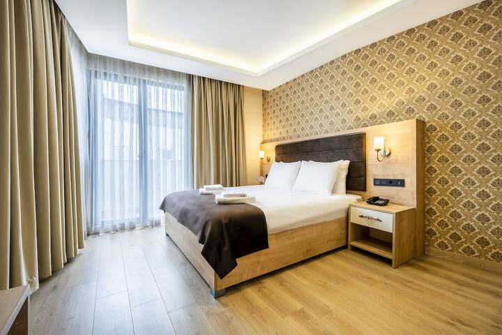 Room 5 of 26