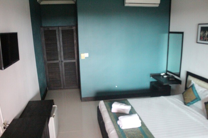 Room 22 of 69