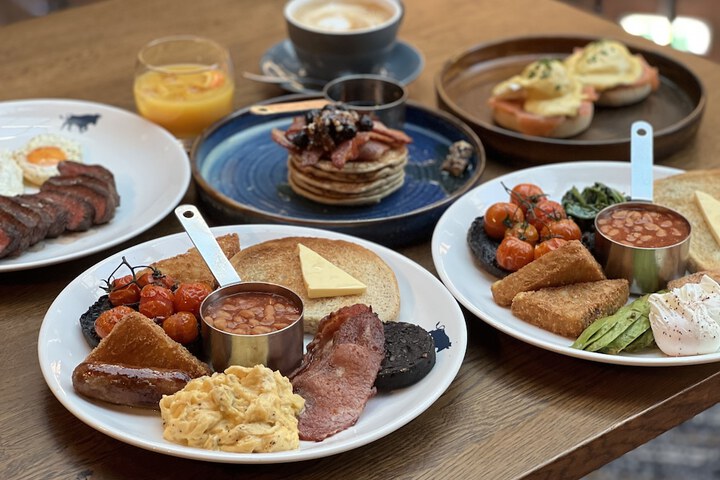 Breakfast/Coffee Service 52 of 59