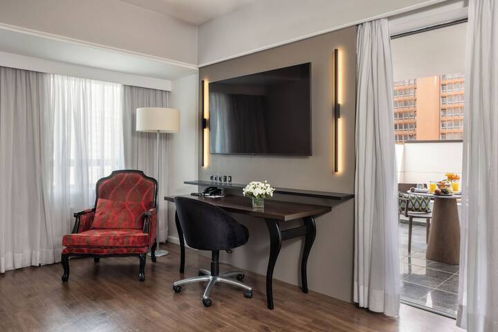 Room 47 of 97