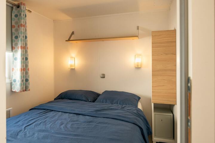 Room 2 of 43