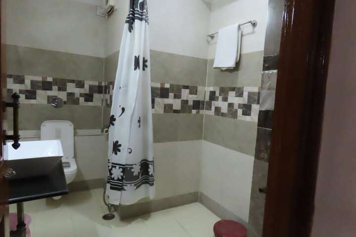 Room 21 of 26