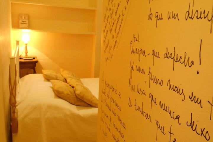 Room 26 of 112
