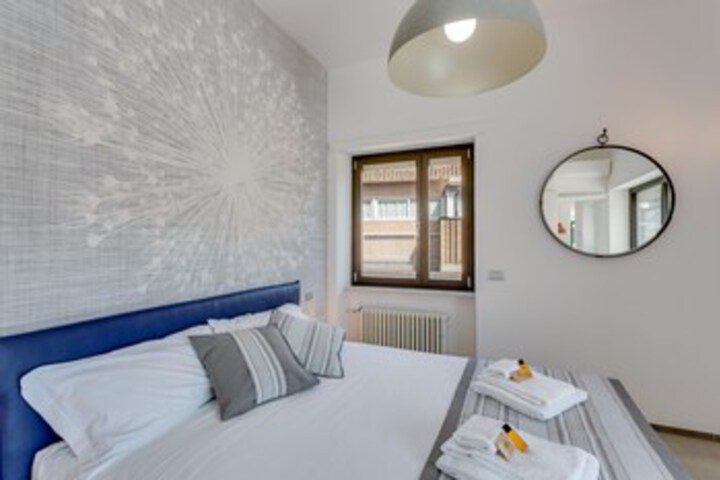 Room 10 of 270