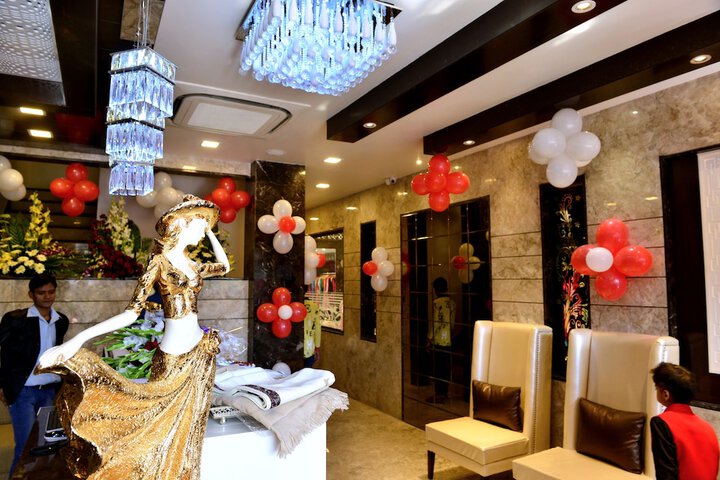 Hotel Interior 3 of 123