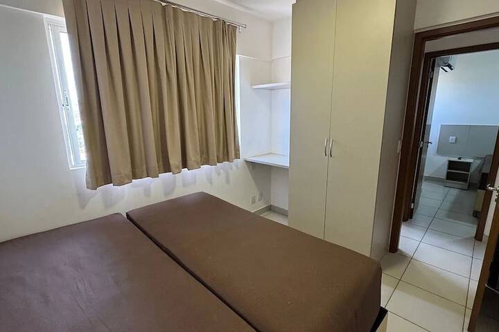 Room 32 of 146