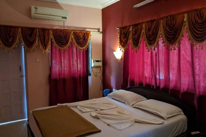 Room 19 of 29