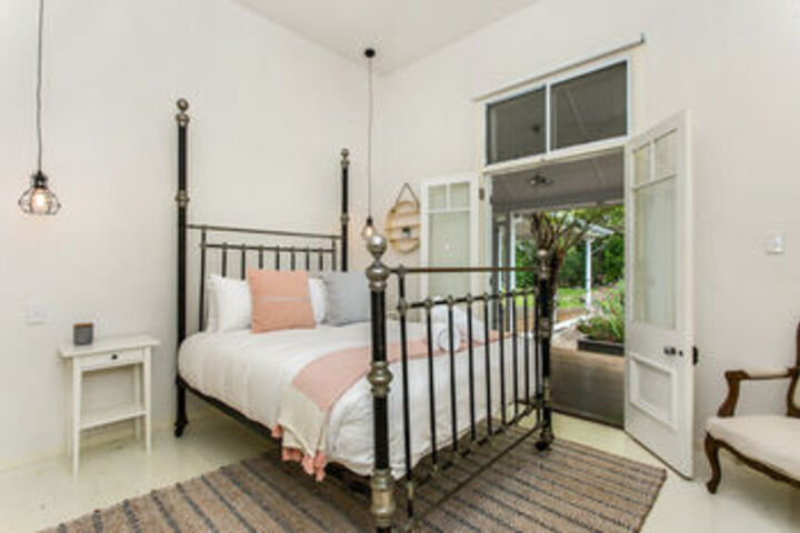 Room 5 of 21