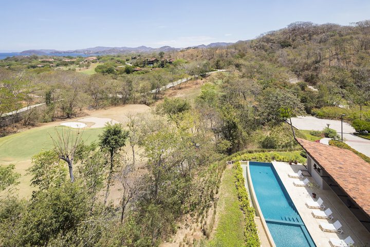 Pool 136 of 167