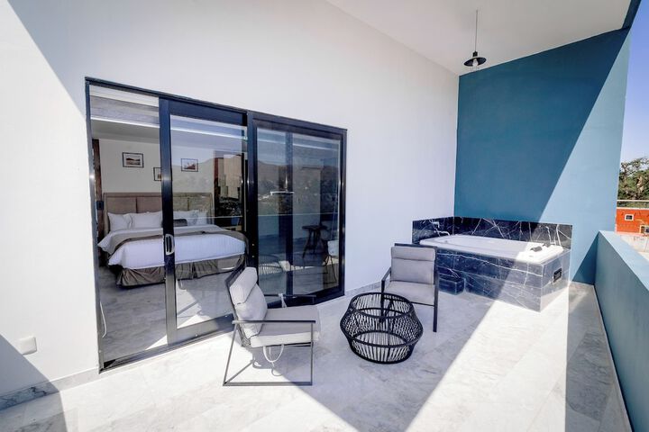 Terrace/Patio 33 of 51
