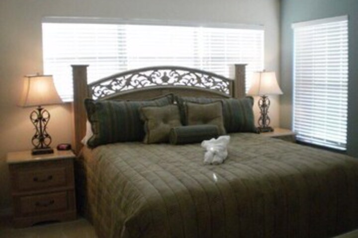 Room 90 of 142