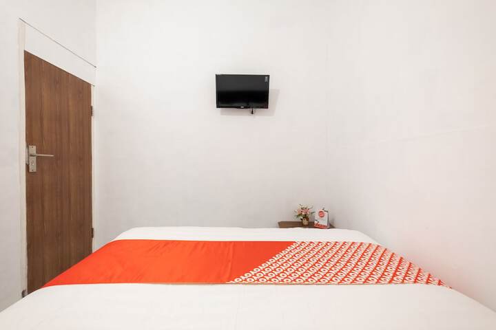 Room 15 of 25