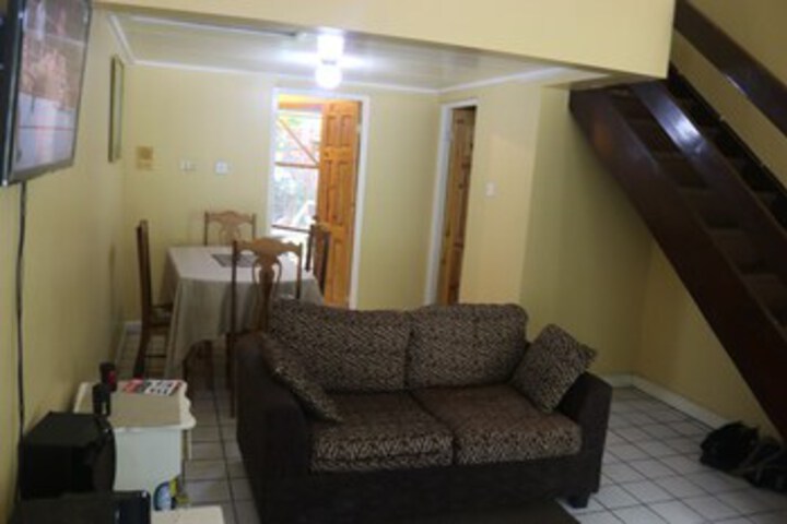Room 9 of 14