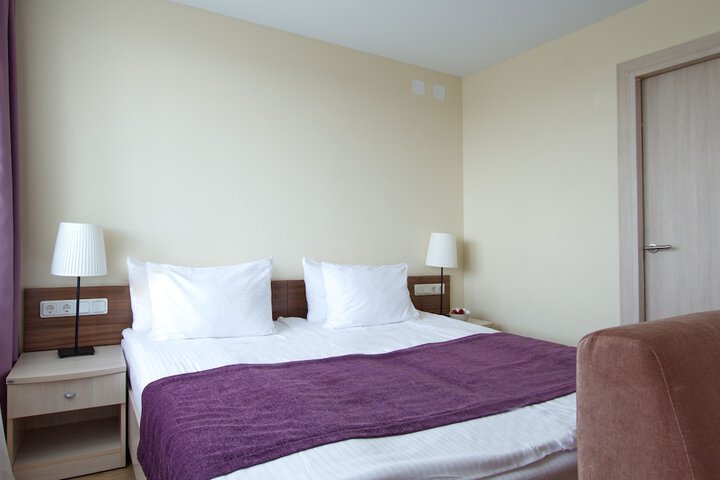 Room 10 of 71