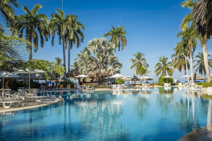 Pool Hotel