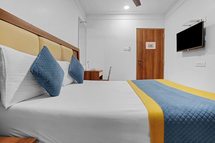 Room 6 of 29