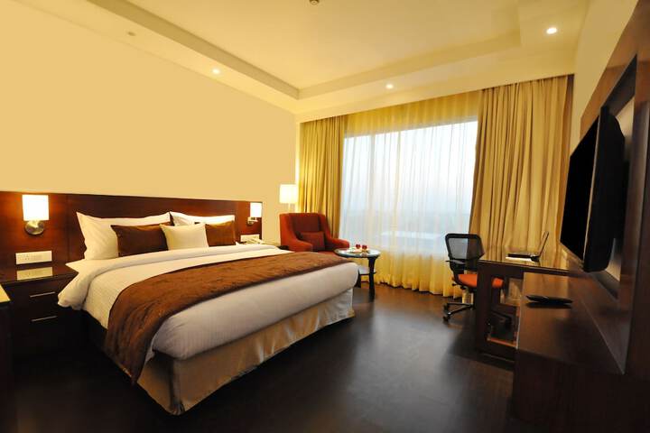 Room 8 of 51