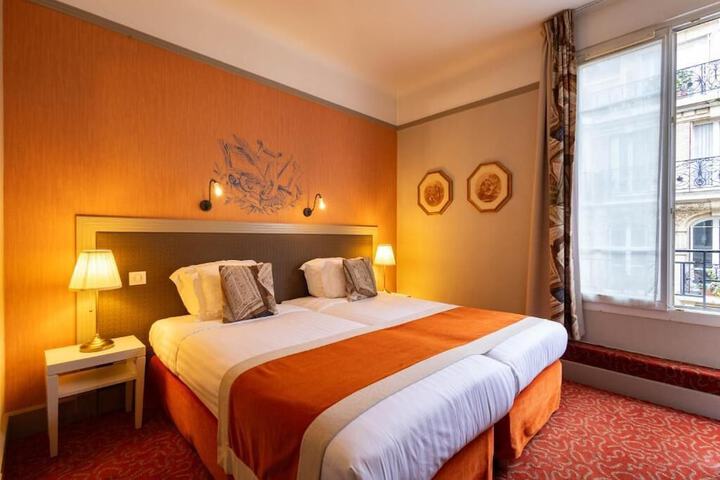 Room 20 of 53