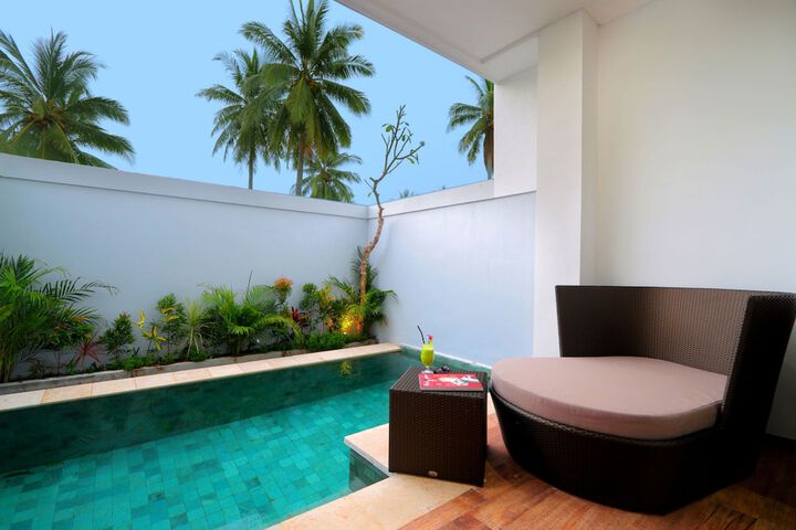 Terrace/Patio 30 of 98