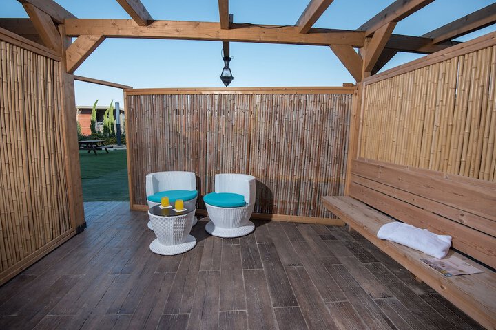 Terrace/Patio 12 of 40